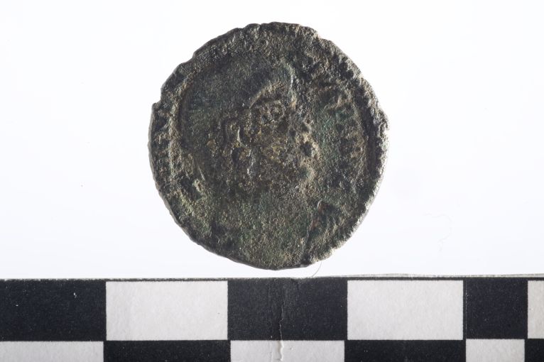 moneta - Maiorina - ambito romano imperiale (sec. IV d.C)