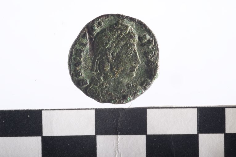 moneta - Centenionale - ambito romano imperiale (sec. IV d.C)