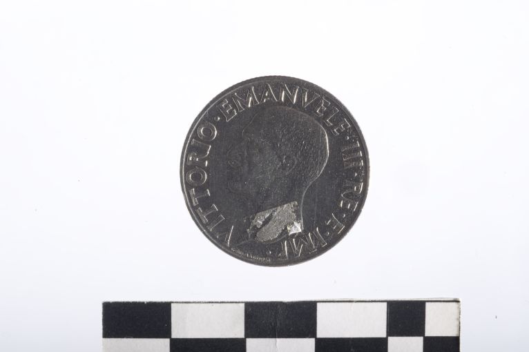 moneta - 1 lira - ambito Regno d'Italia (sec. XX d.C)