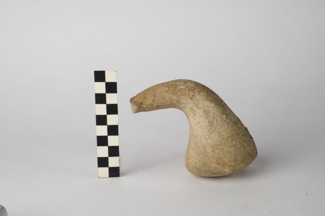 pestello - ambito apulo (secc. IV/ III a.C)