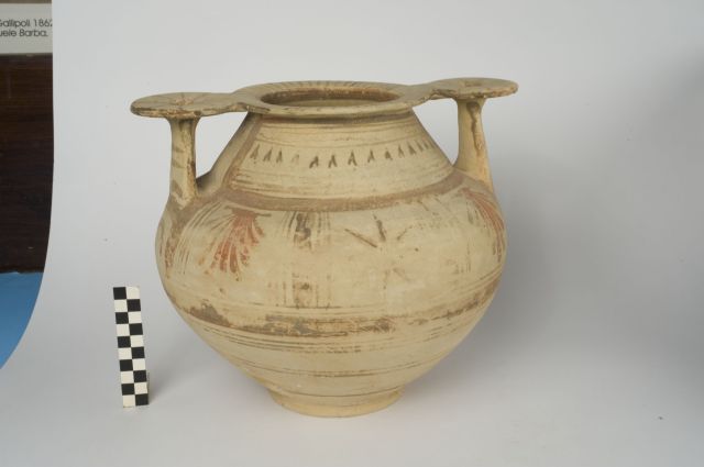 olla/ con anse a fungo - ambito apulo (sec. IV a.C)