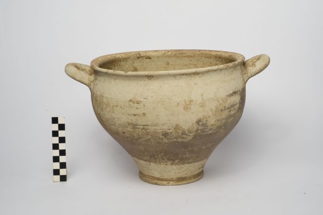 craterisco - ambito apulo (fine/ inizio secc. IV/ III a.C)