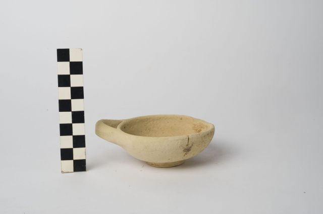 coppetta/ monoansata - ambito apulo (sec. IV a.C)