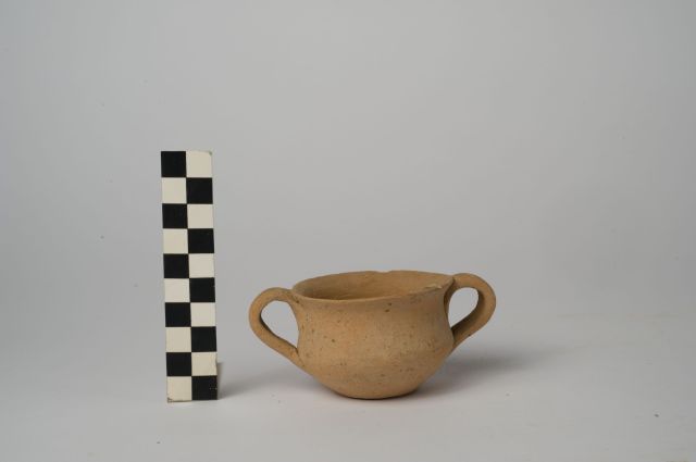 kantharos - ambito apulo (sec. III a.C)