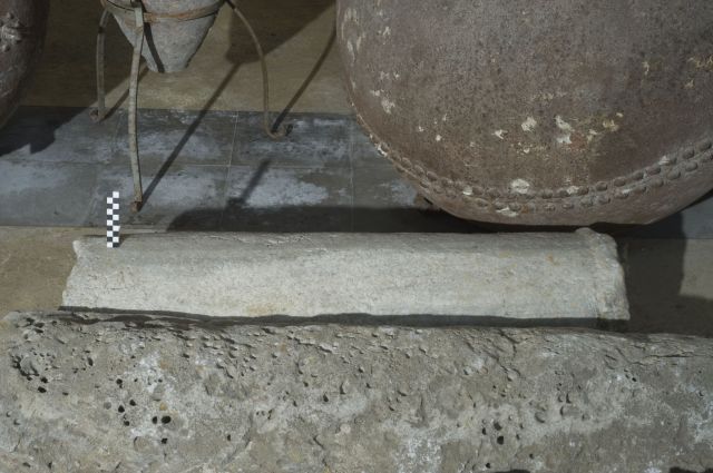 colonna/ fusto - ambito non identificato (non determinabile)