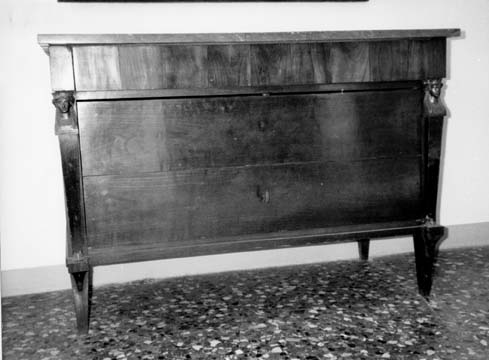 cassettone, opera isolata - ambito italiano (primo quarto XIX)