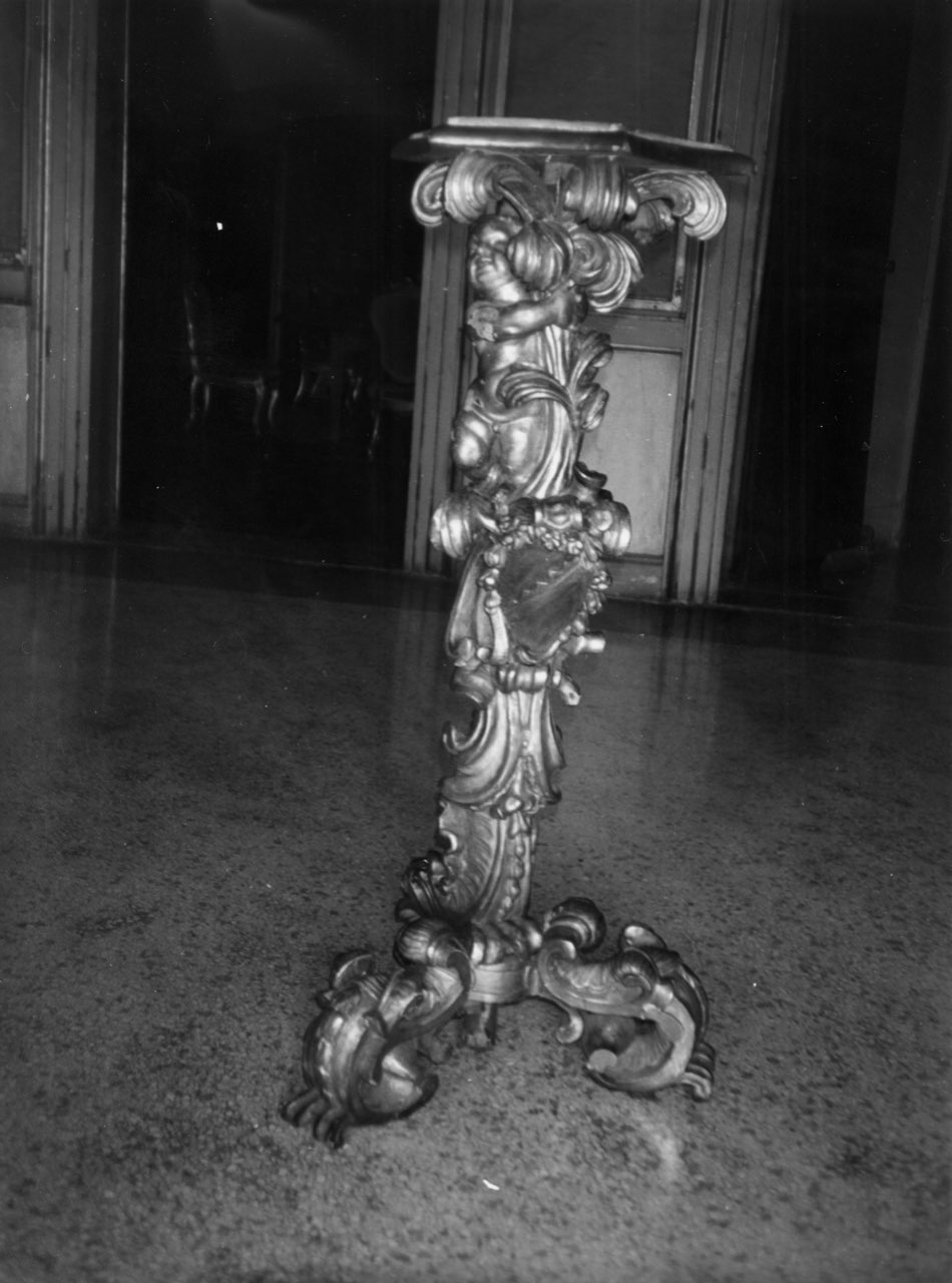 gueridon, coppia - ambito veneziano (metà XIX)