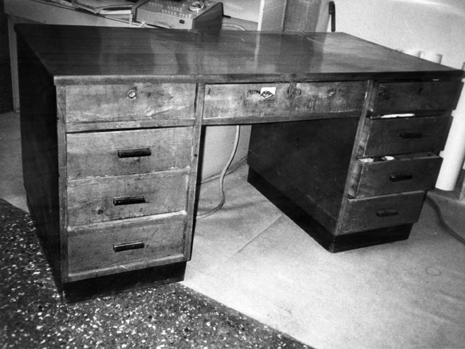 scrivania, opera isolata - ambito italiano (prima metà XX)