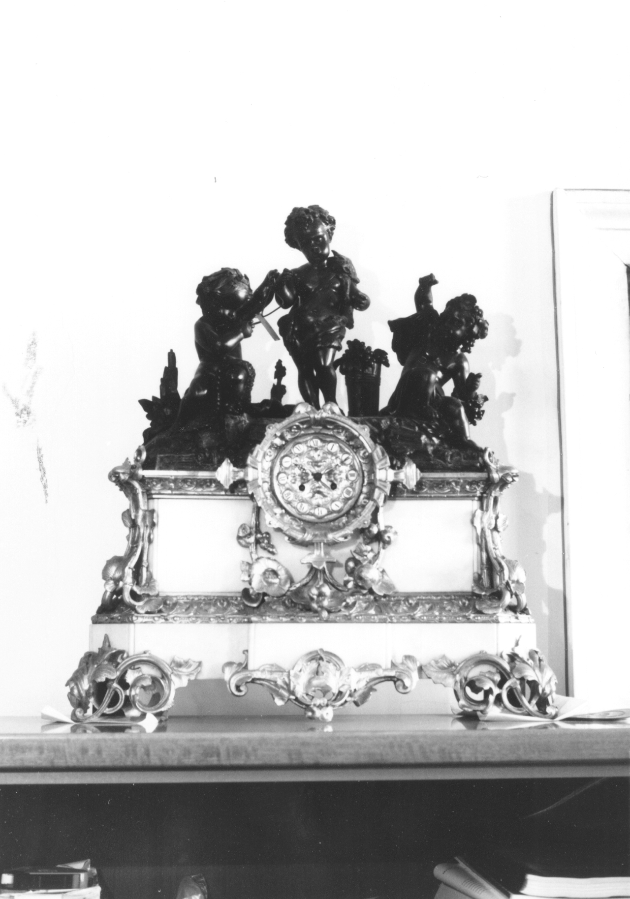 orologio, opera isolata - manifattura francese (?) (metà XIX)