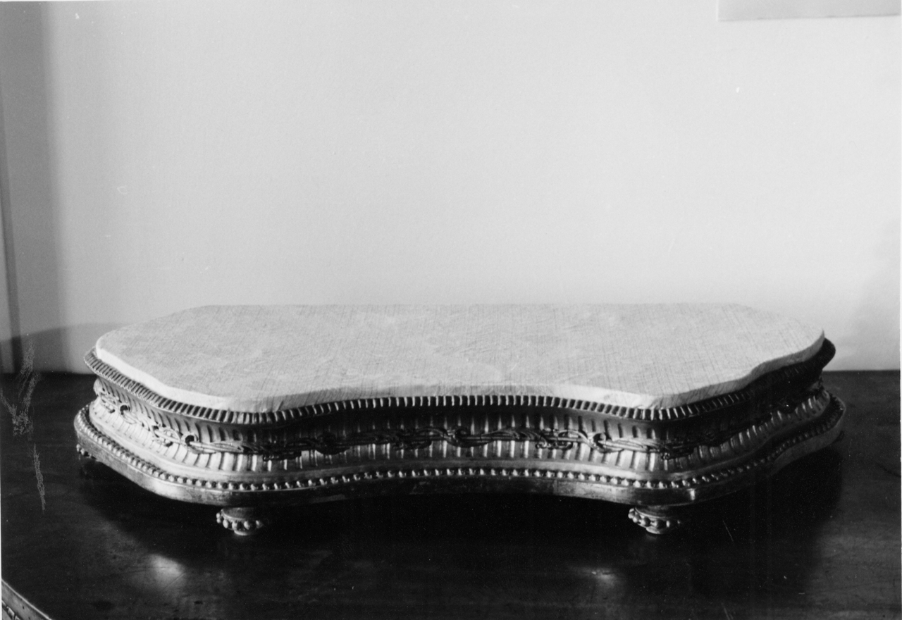 base di orologio, opera isolata - manifattura Italia settentrionale (metà XIX)