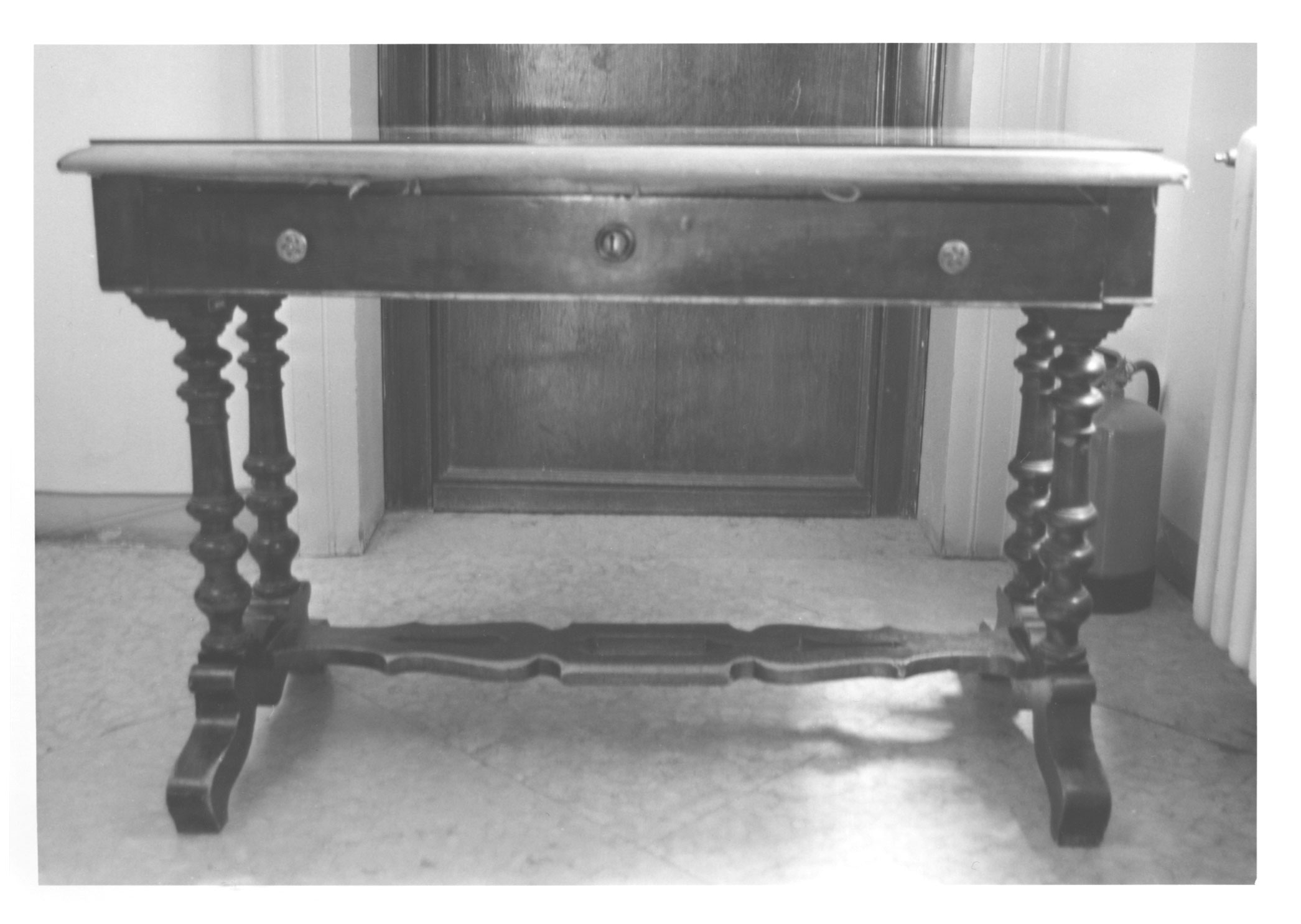 scrivania, opera isolata - manifattura lombardo-veneta (seconda metà XIX)