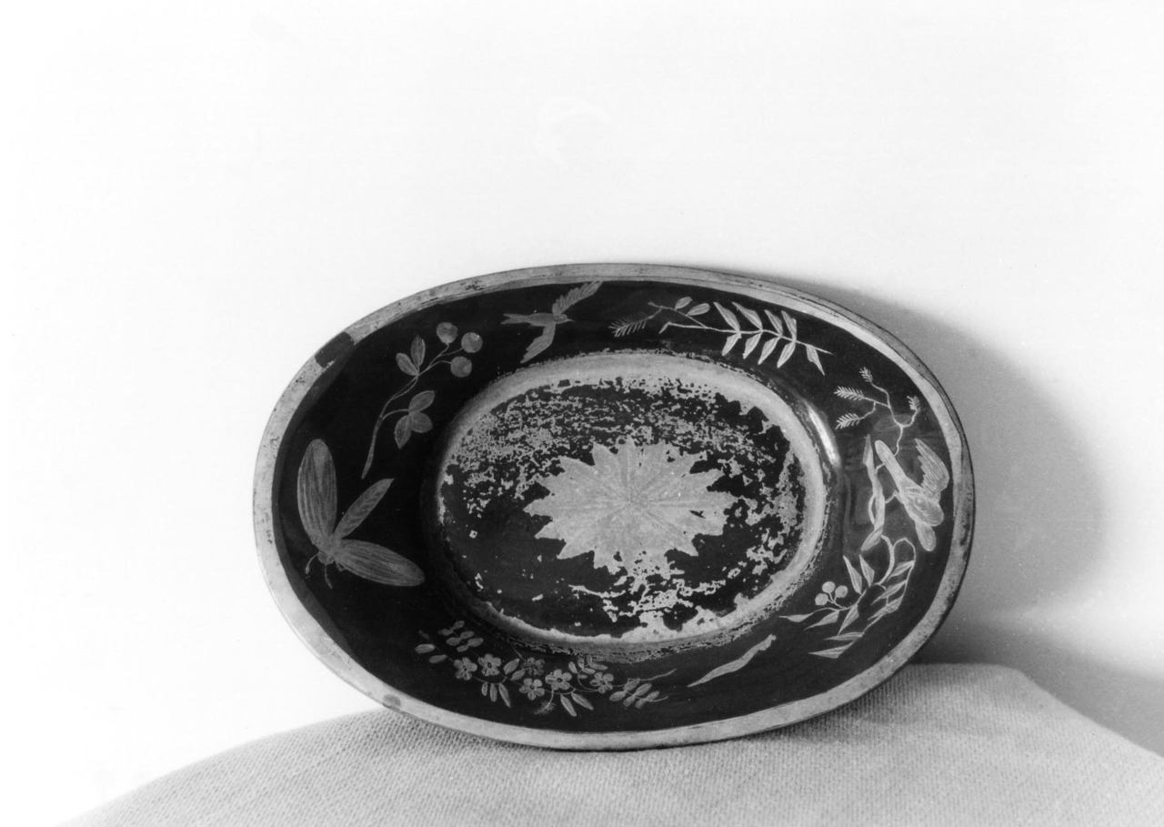 piattino, opera isolata - manifattura italiana (metà XIX)