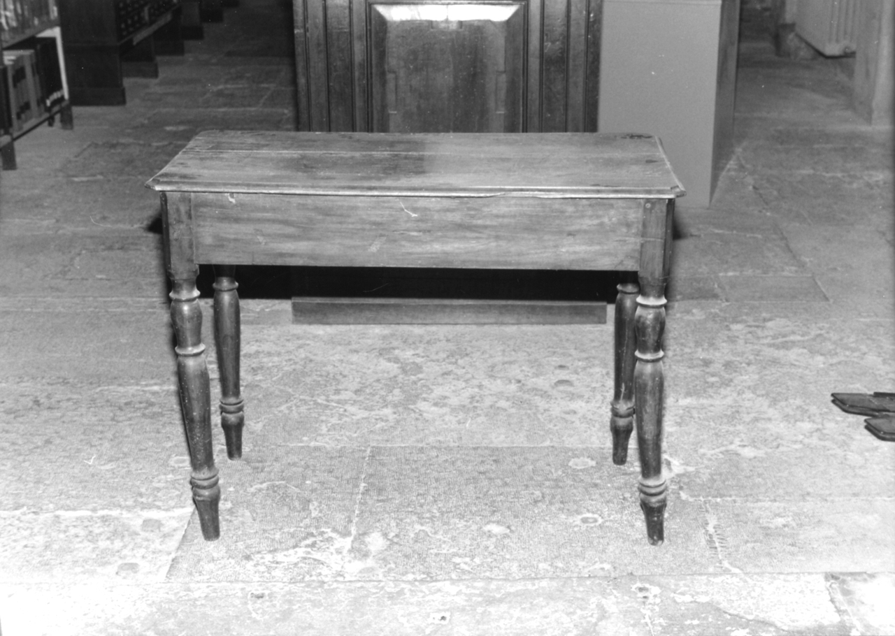 tavolo, opera isolata - manifattura lombardo-veneta (prima metà XIX)