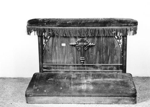 inginocchiatoio, opera isolata - ambito italiano (metà sec. XIX)