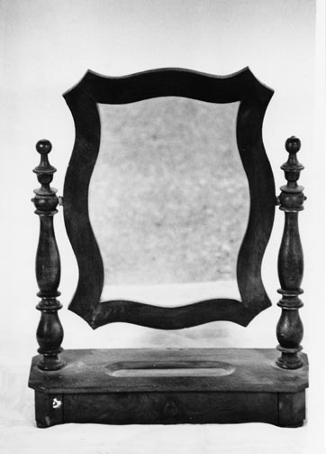 specchio da toeletta, opera isolata - ambito italiano (metà sec. XIX)