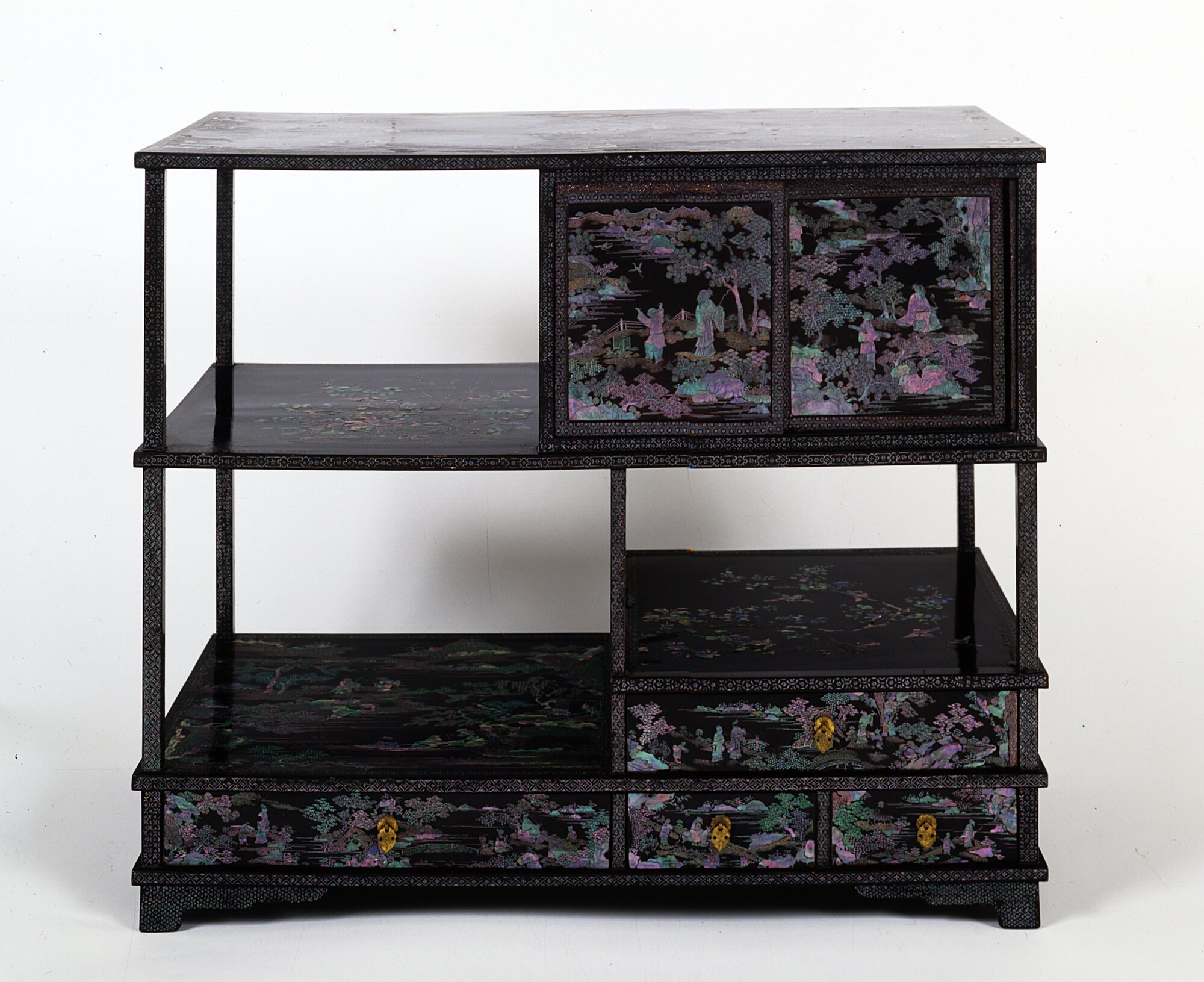 scaffale - ambito giapponese (XIX-XX)