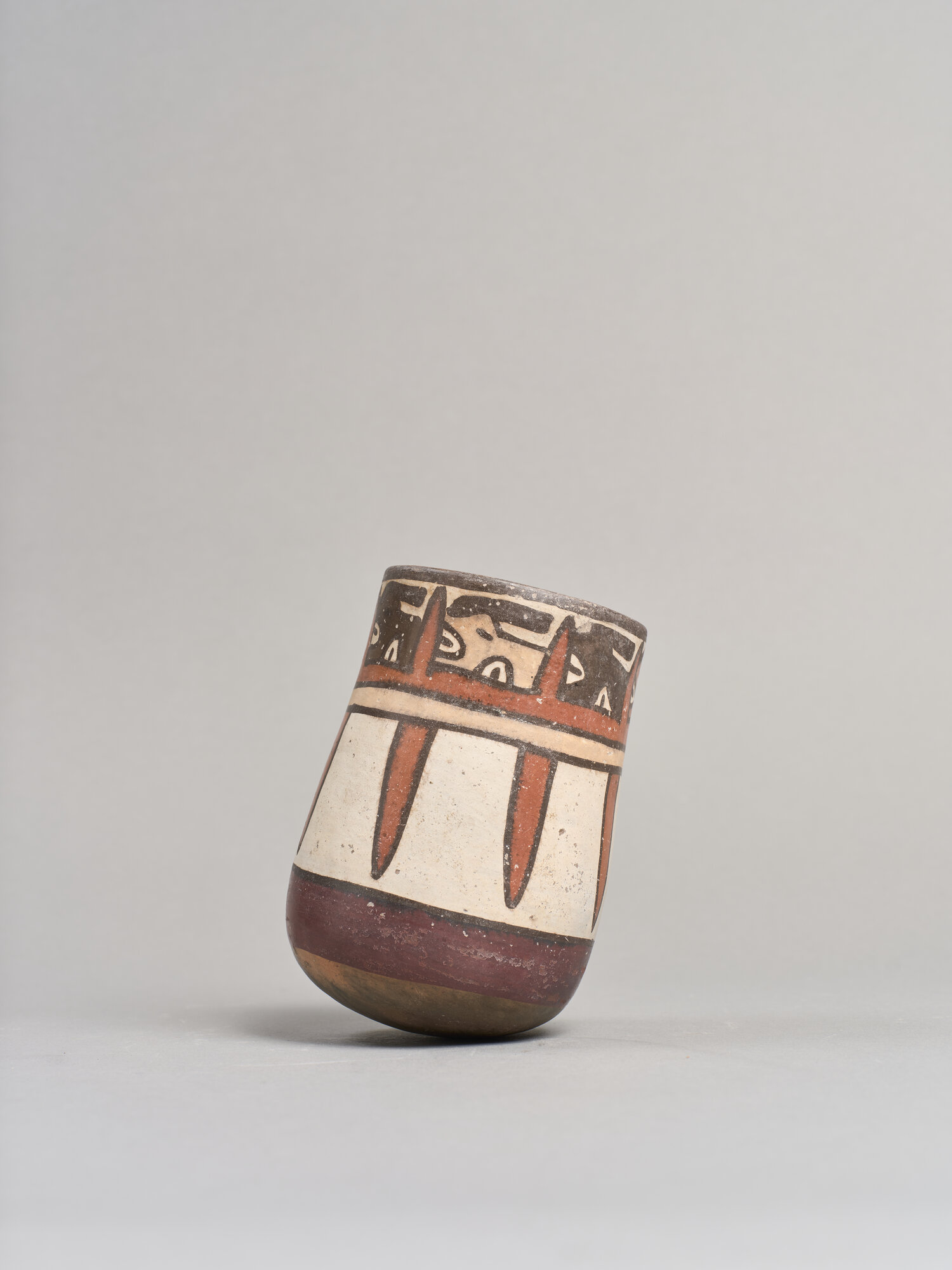 bicchiere sagomato (II a.C. - III d.C)