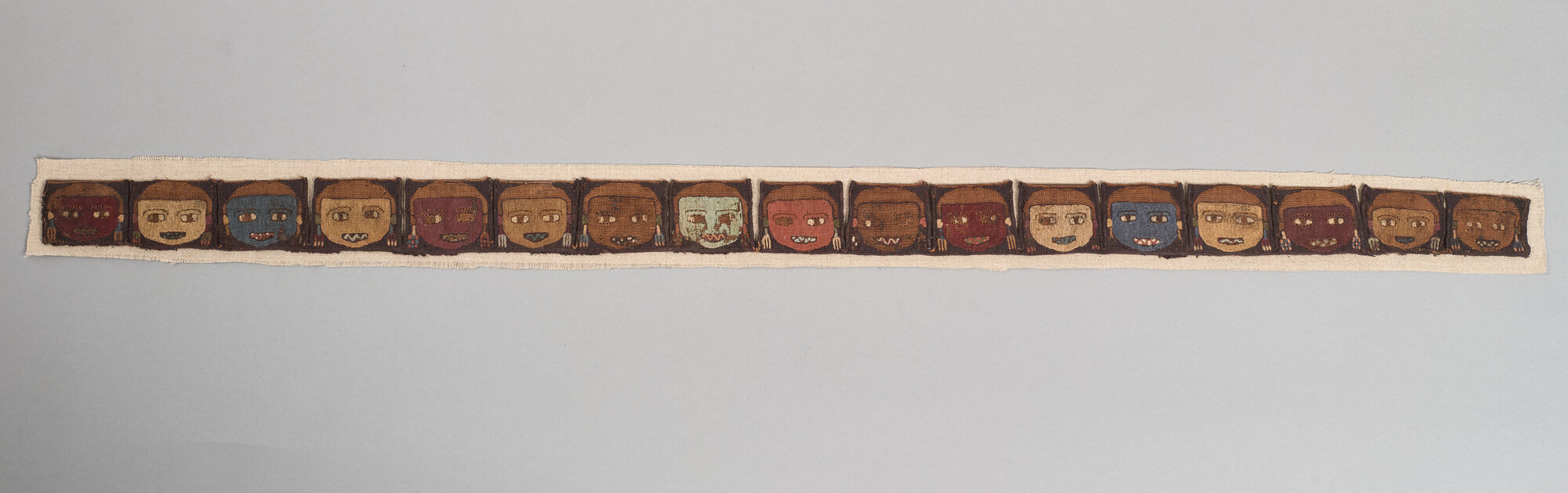 tessuto/ frammento, tessuto funerario (V-II a.C)