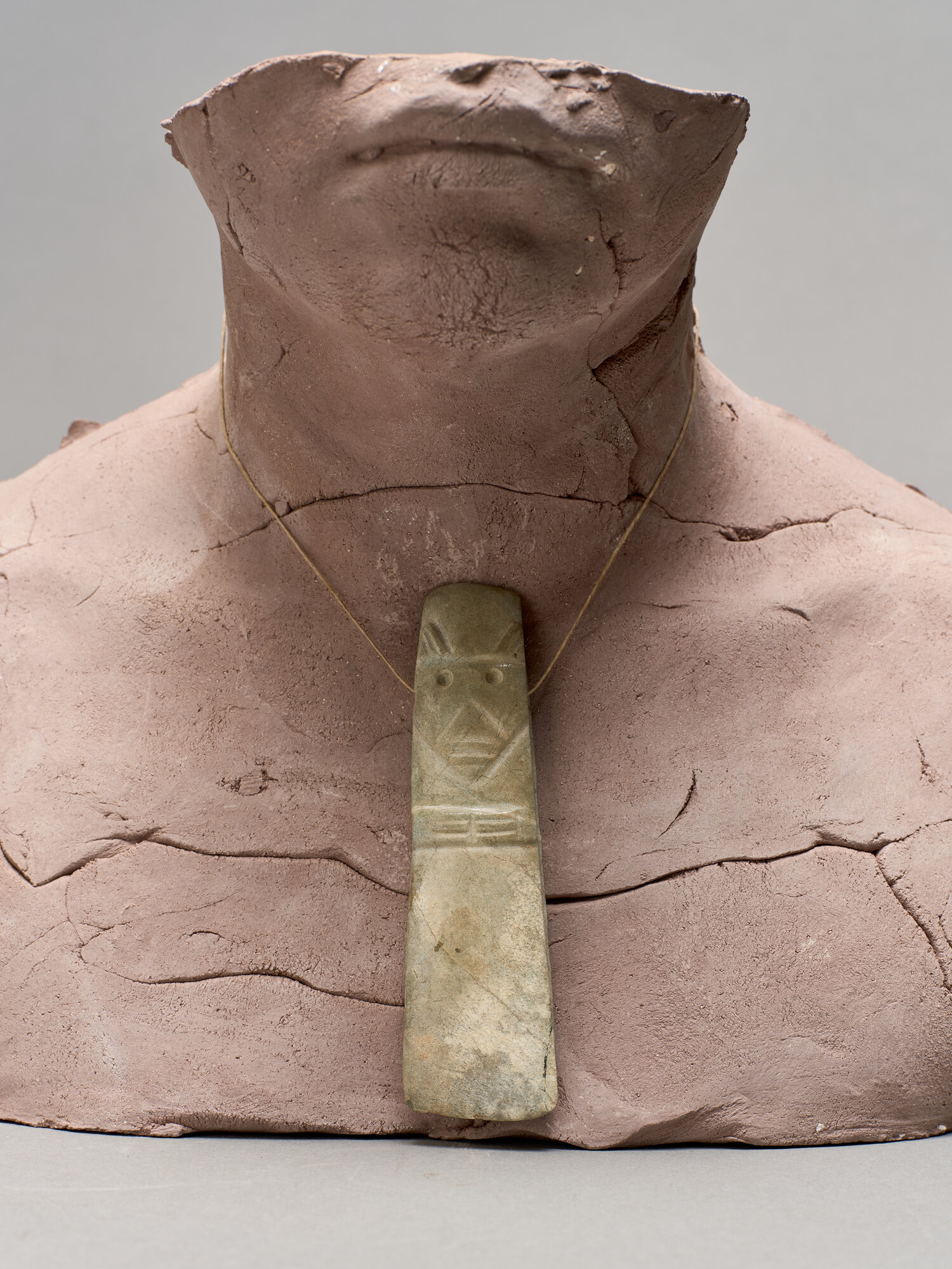 pendente, ornamento (VI-XV)