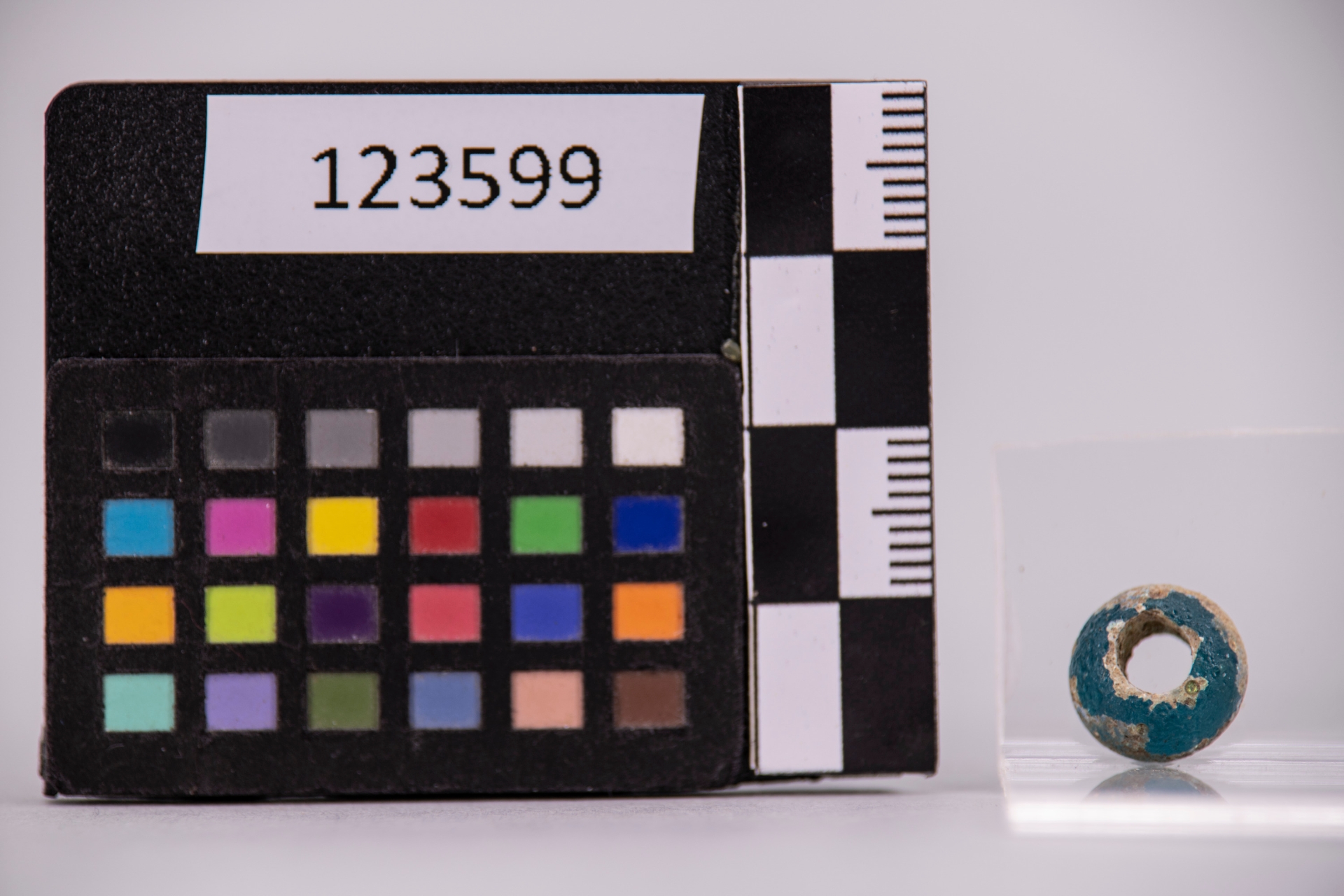 GIOIELLI E MONILI/ vago (sec. VII a.C)