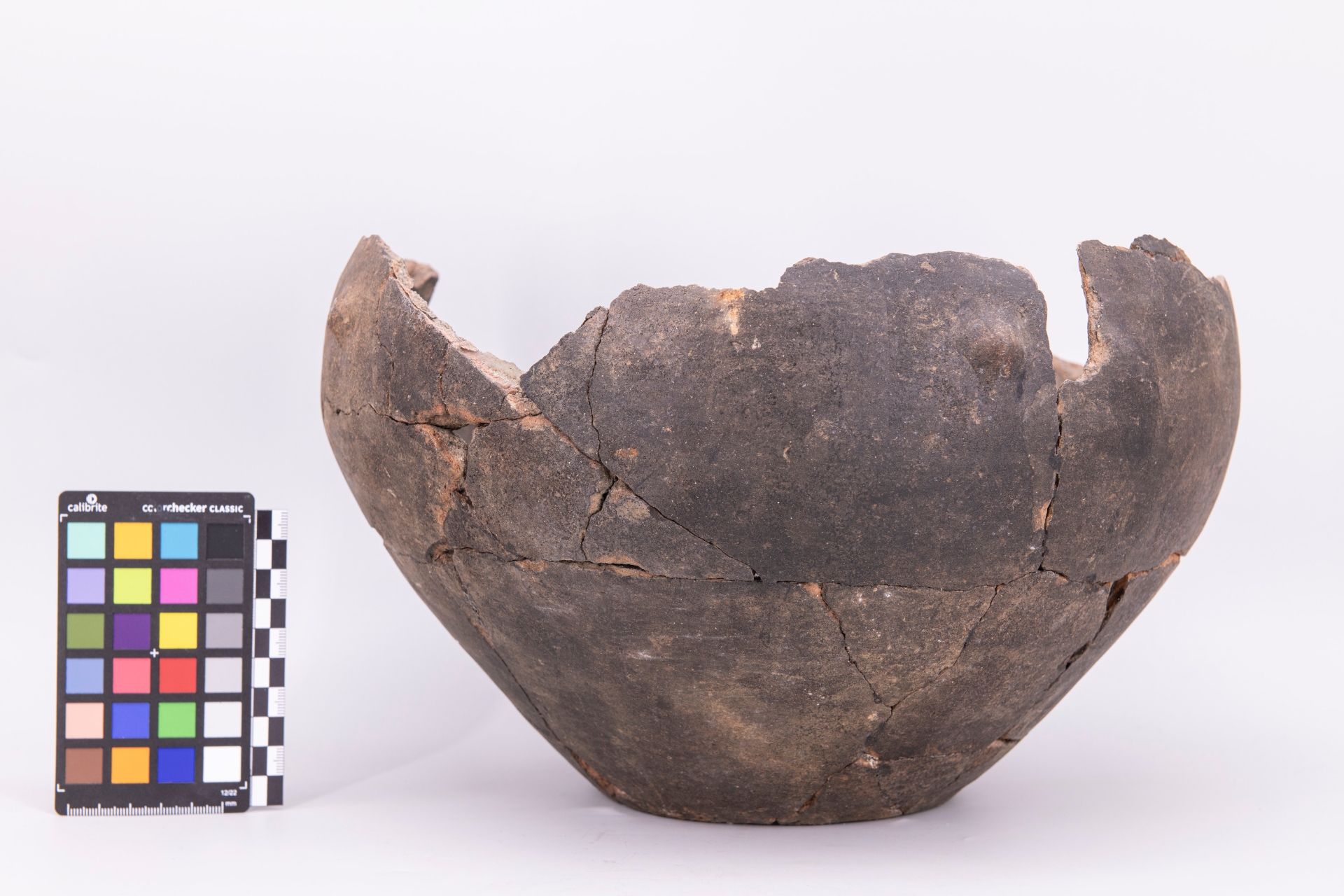 anfora - fase Pontecagnano IB-II (terzo quarto sec. VII a.C)