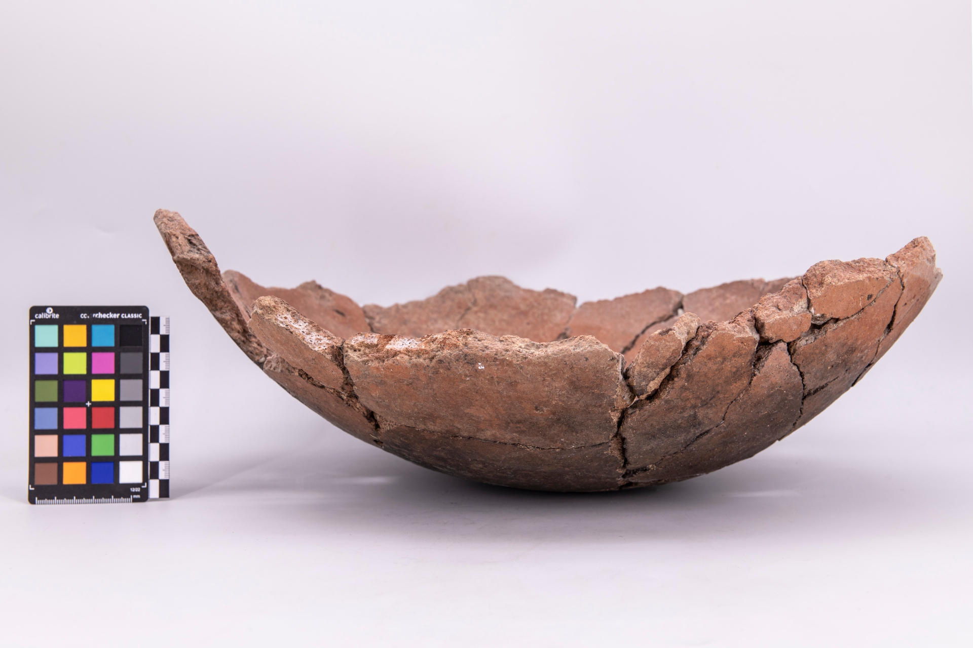 olla a corpo piriforme - fase Pontecagnano IB-II (terzo quarto sec. VII a.C)