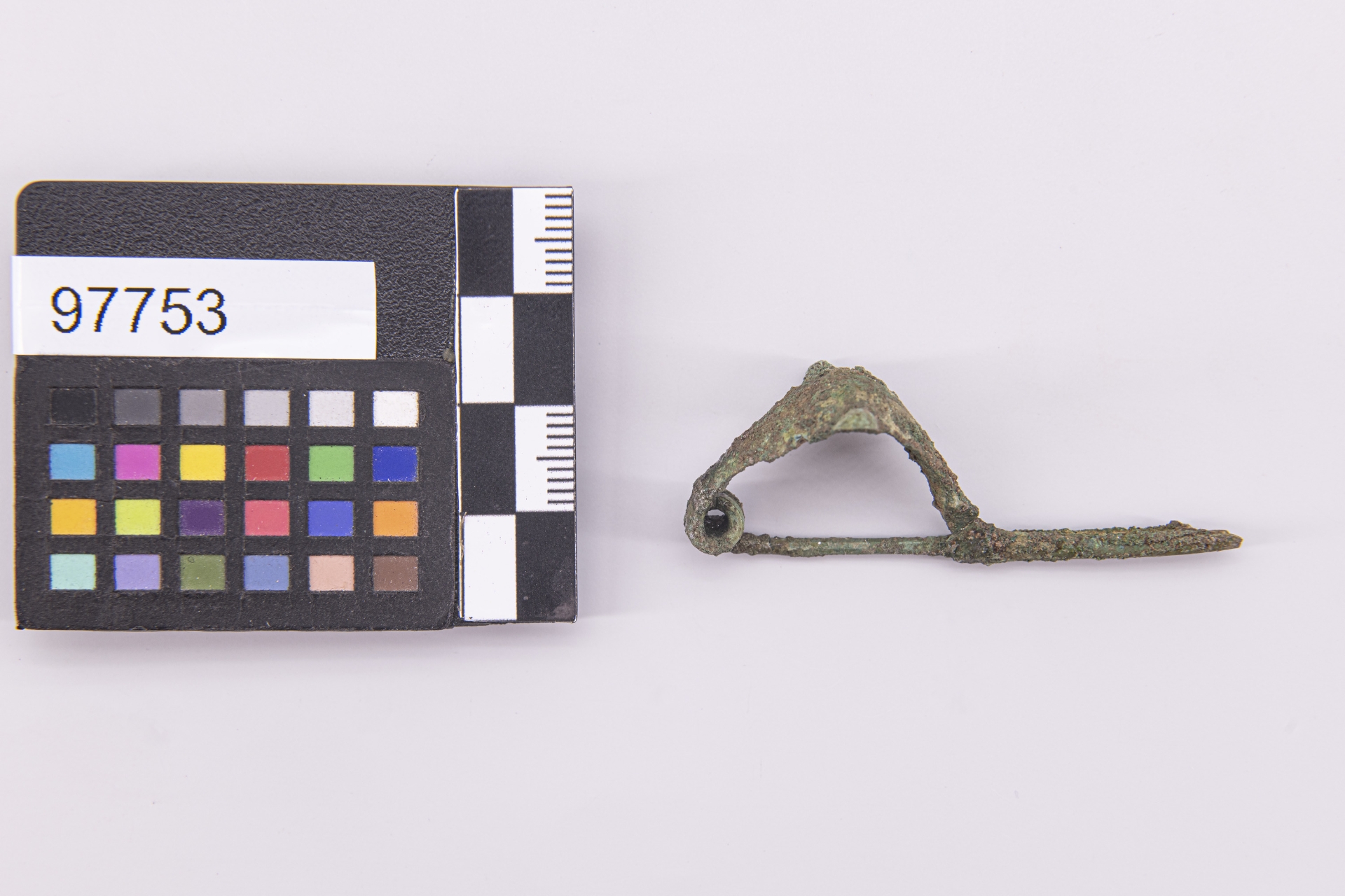 fibula/ a navicella - etrusco (sec. VI a.C)