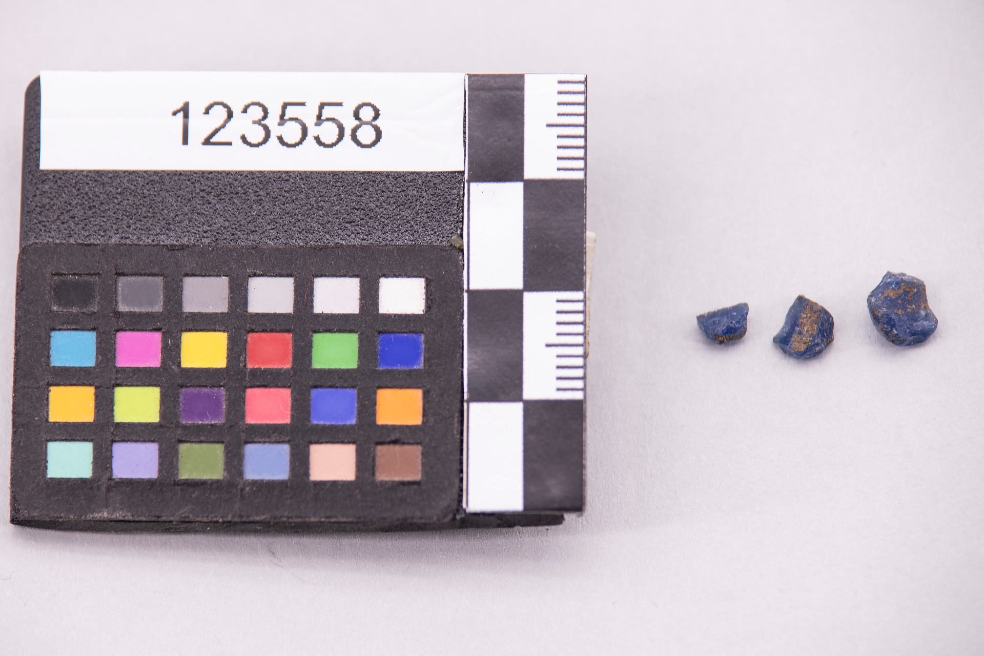 GIOIELLI E MONILI/ vago (sec. VII a.C)