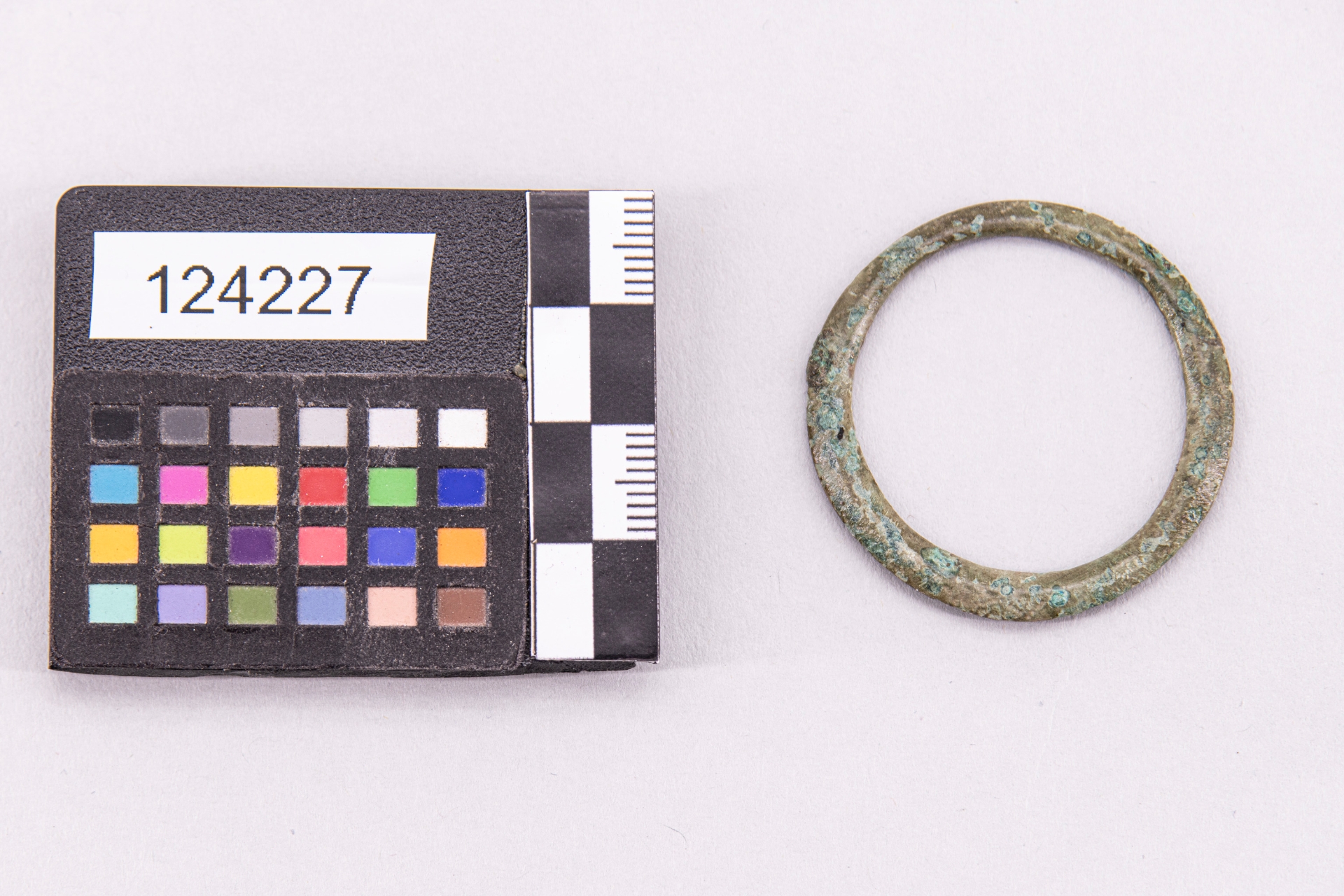 anello - ampiamente diffuso (sec. VII a.C)