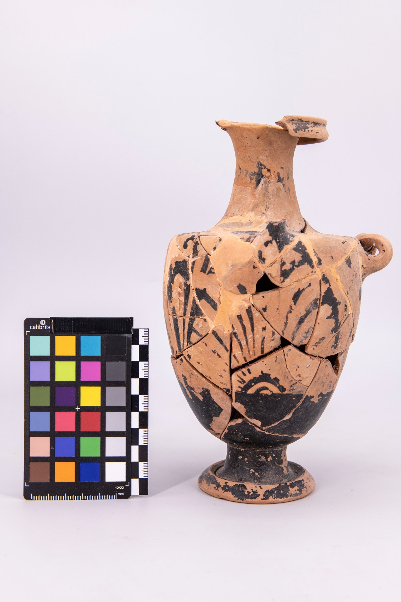 hydria - ambito pestano (sec. IV a.C)