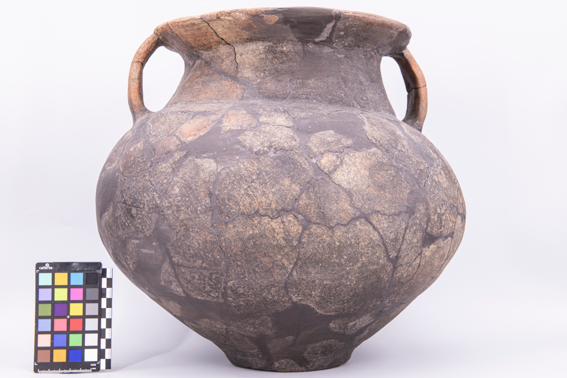 anfora - fase Pontecagnano IB-II (terzo quarto sec. VII a.C)