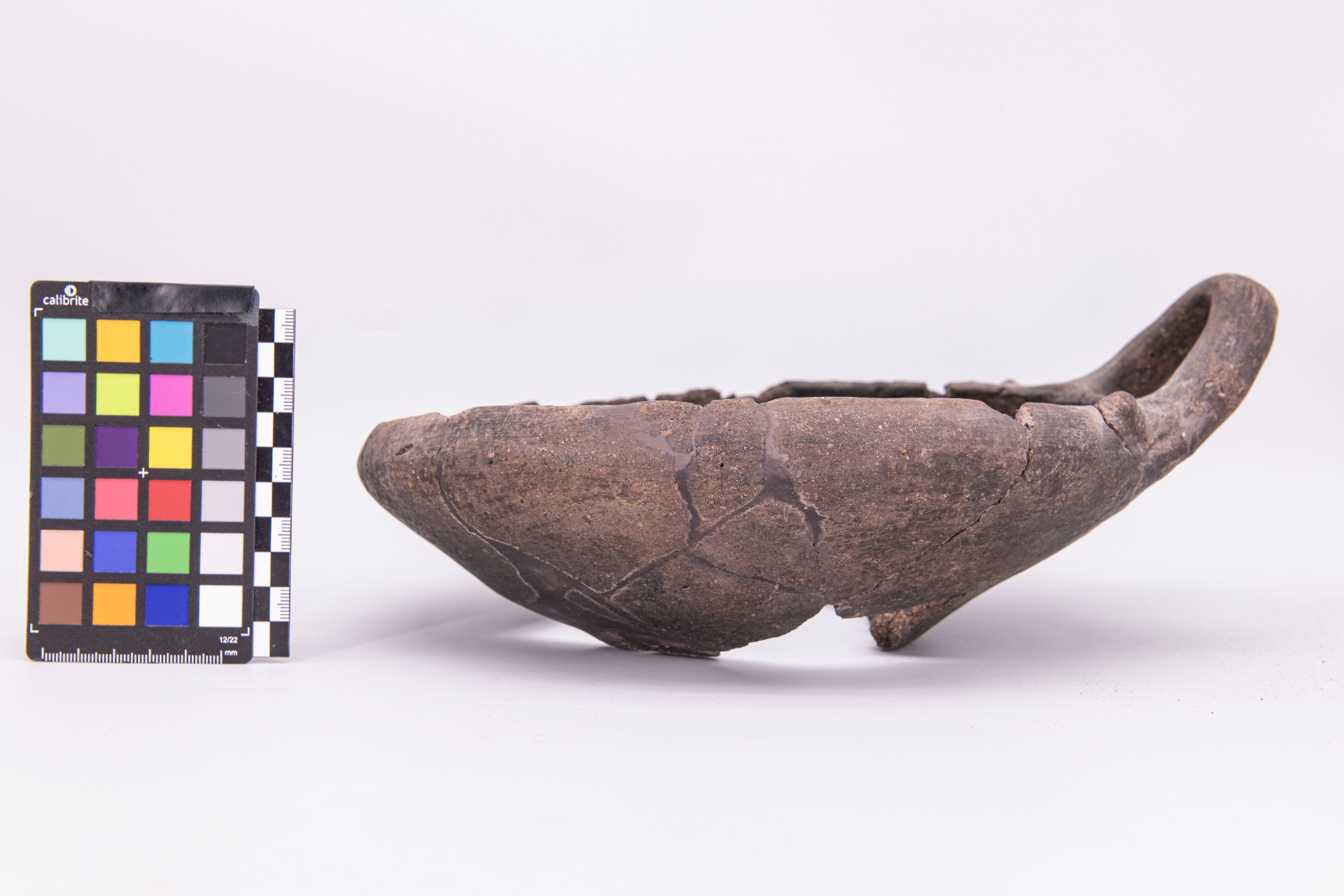 scodellone - fase Pontecagnano IB-II (terzo quarto sec. VII a.C)