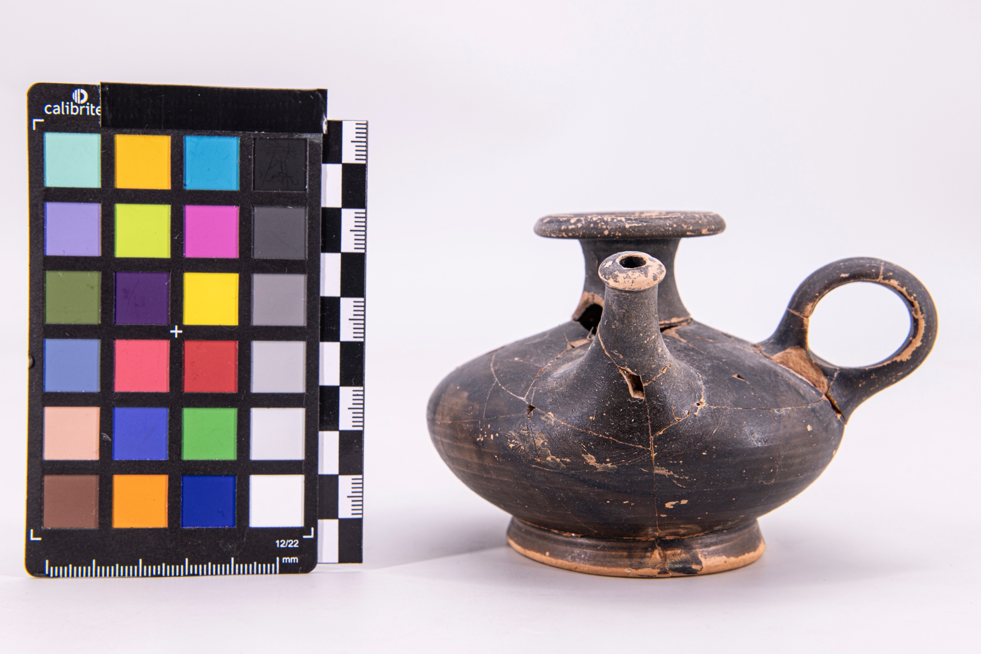 guttus - ambito pestano (sec. IV a.C)