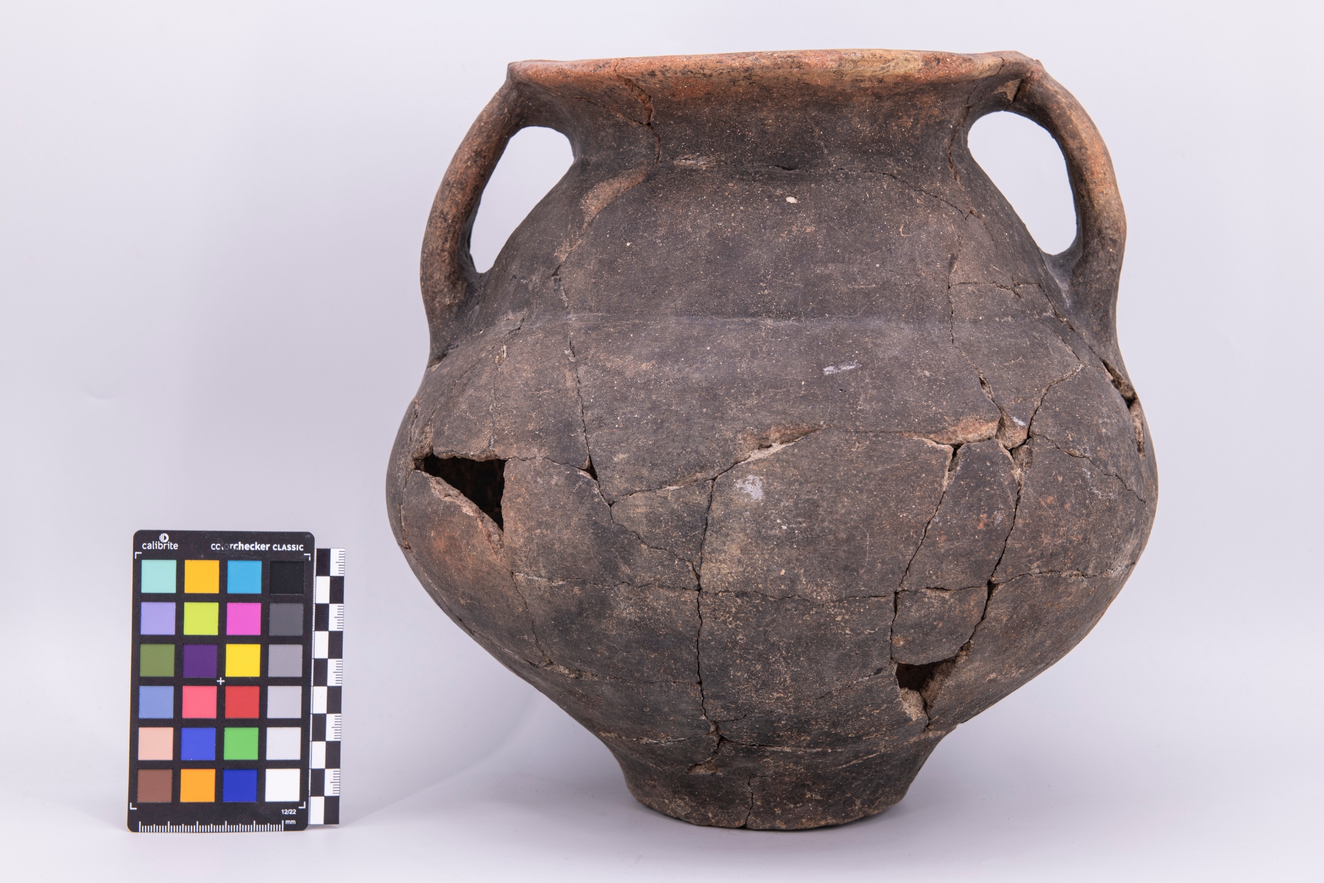 anfora - fase Pontecagnano IB-II (terzo quarto sec. VII a.C)