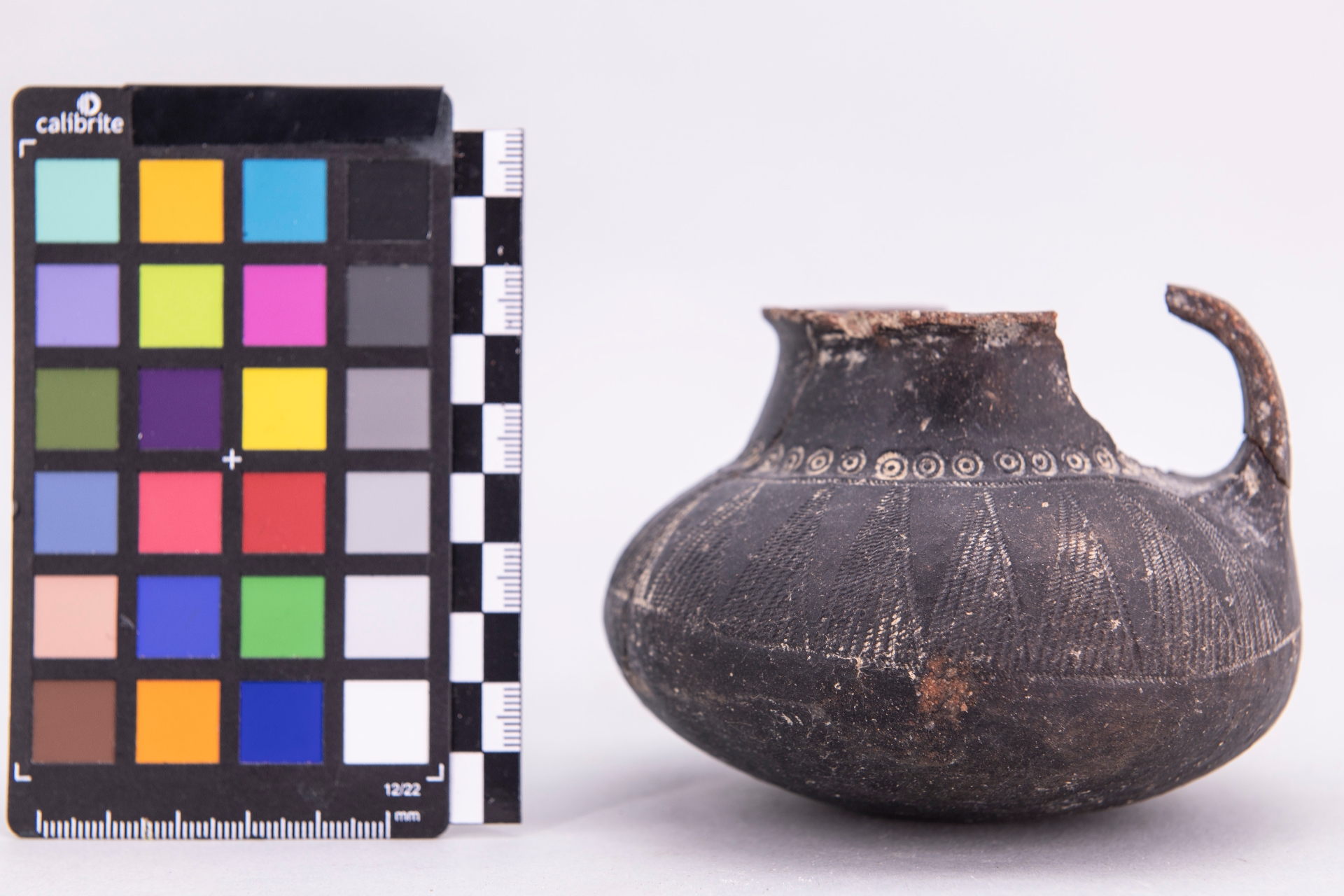 brocchetta - fase Pontecagnano IB-II (terzo quarto sec. VIII a.C)