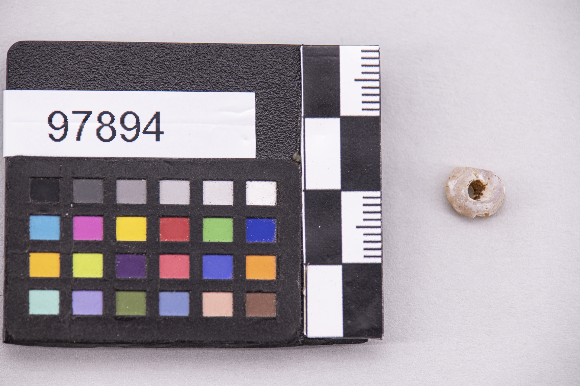 GIOIELLI E MONILI/ vago (sec. VI a.C)