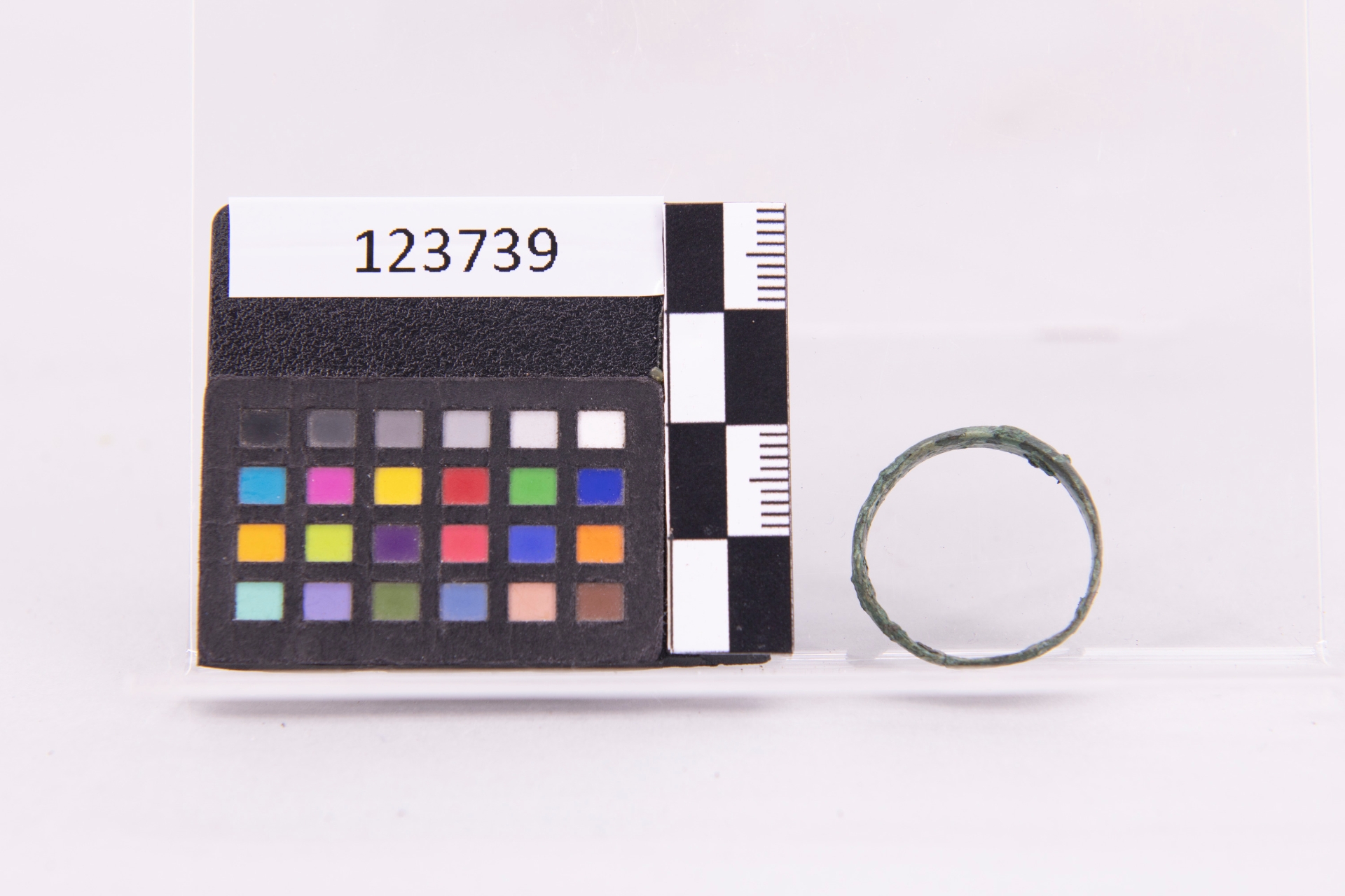 anello a fascia (sec. VII a.C)