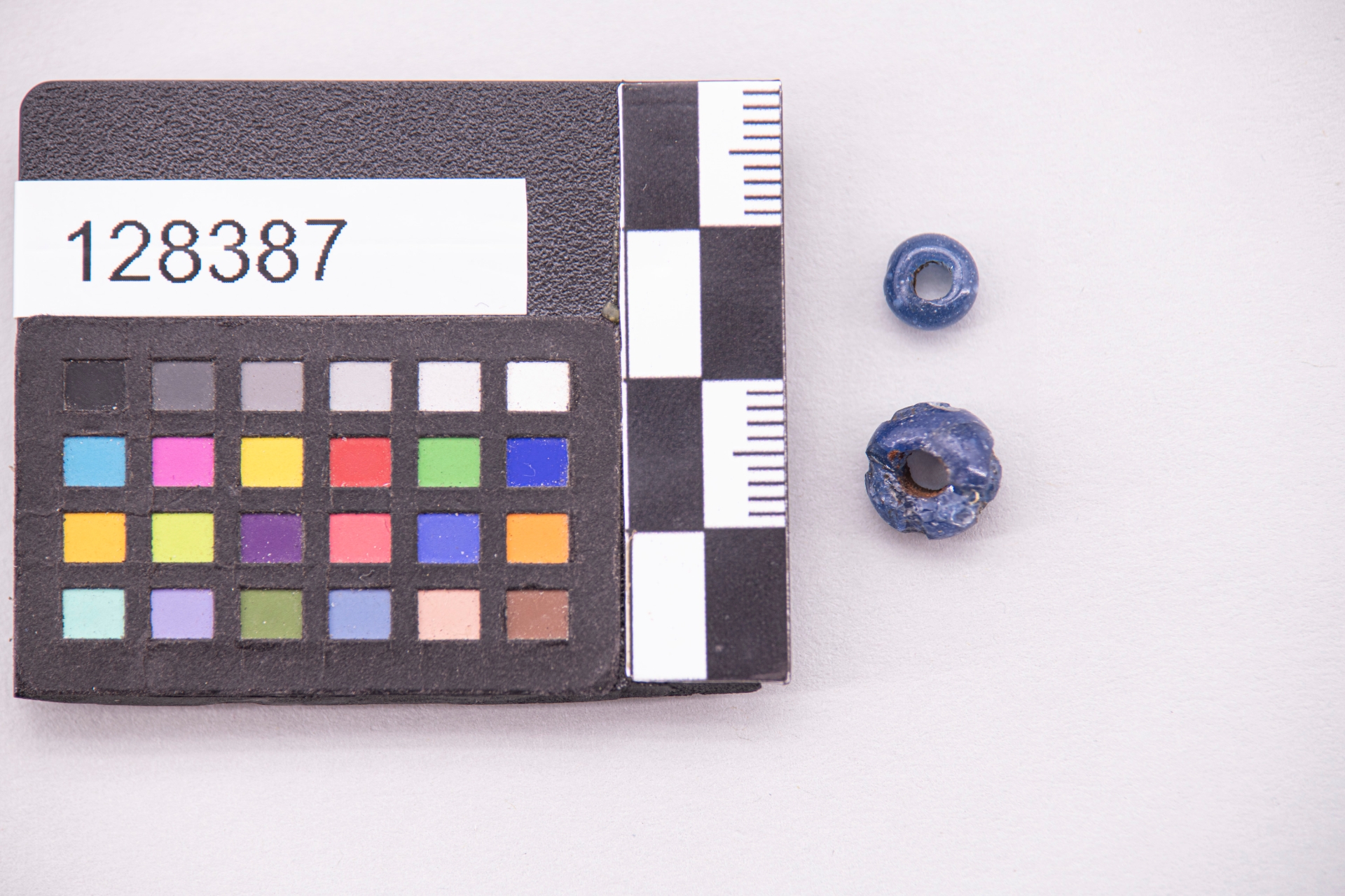 GIOIELLI E MONILI/ vago (sec. VII a.C)