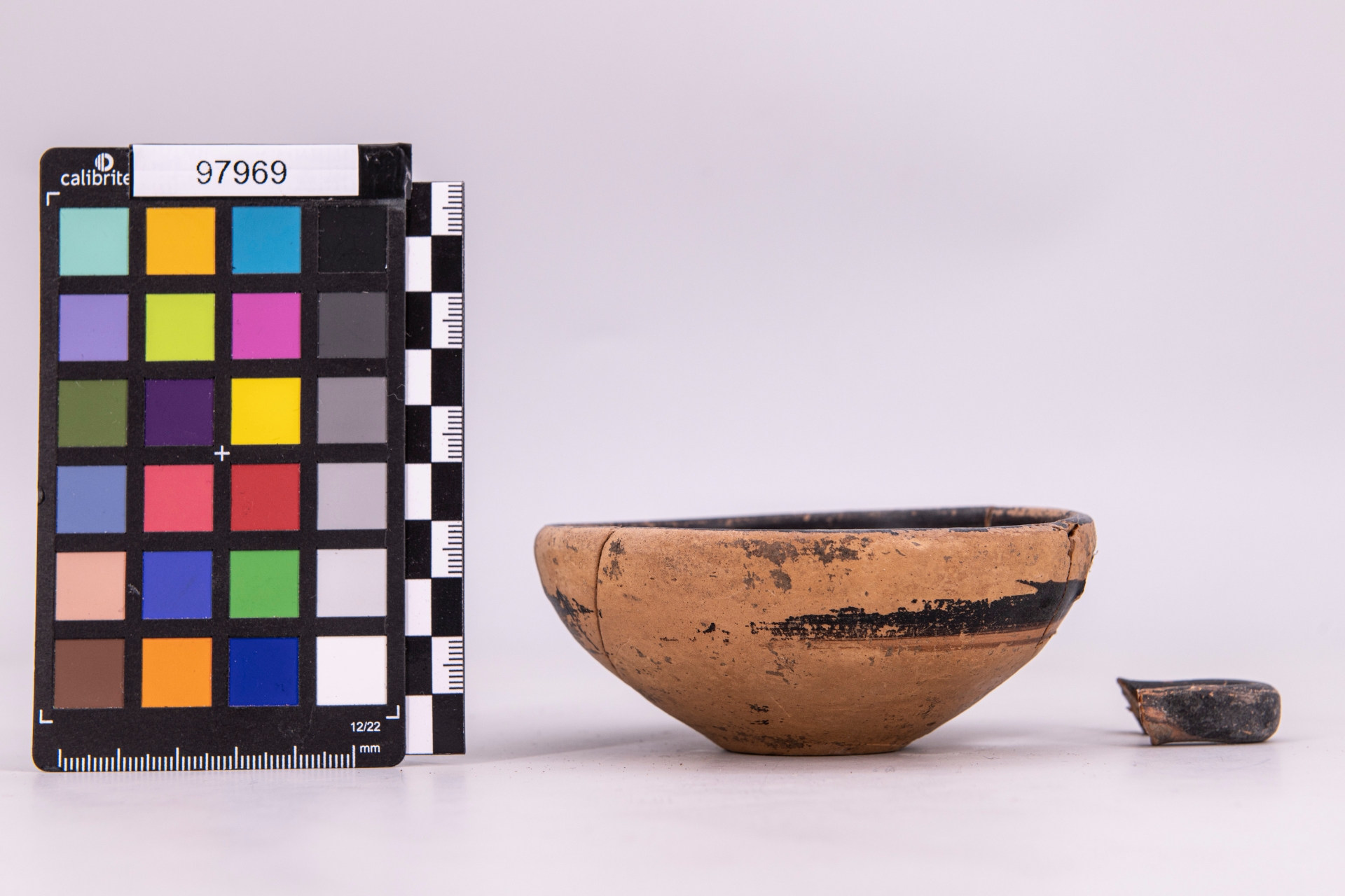 coppetta monoansata - ambito campano (sec. VI a.C)