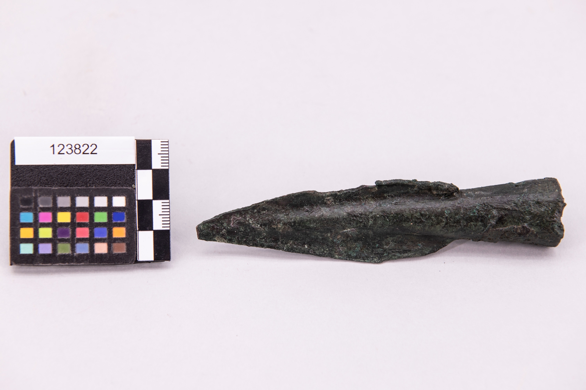 giavellotto/ punta - fase Pontecagnano I-II (sec. VII a.C)