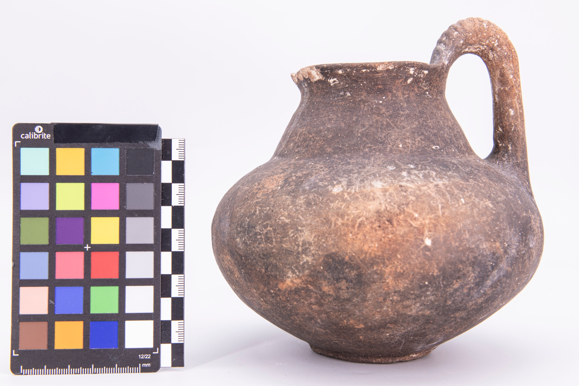 brocca - fase Pontecagnano II (secondo quarto sec. VII a.C)