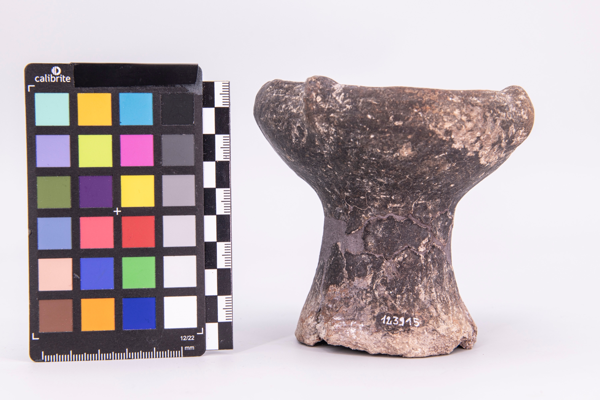 scodella - fase Pontecagnano II (terzo quarto sec. VII a.C)