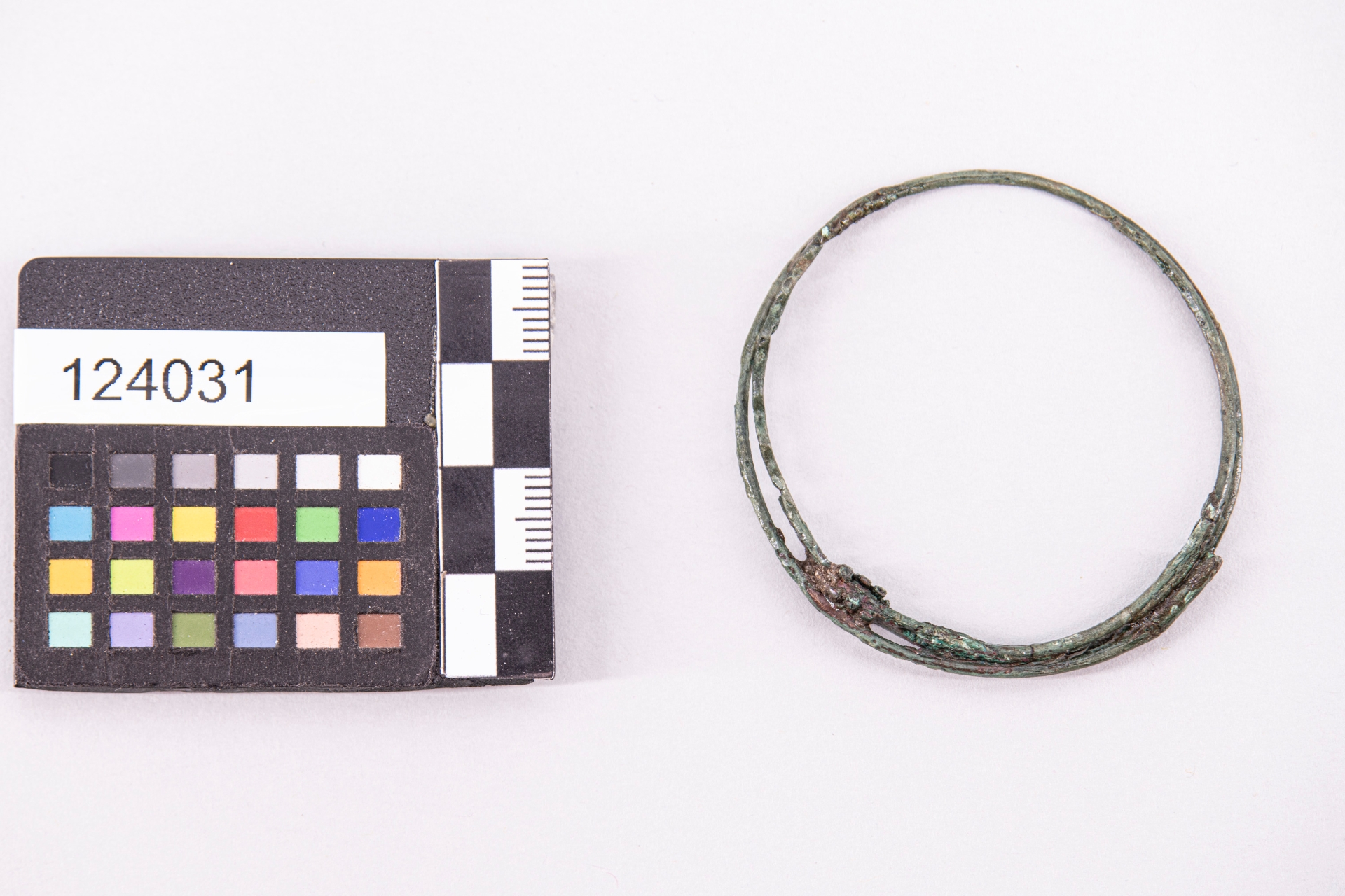 spirale - villanoviano - tombe a fossa (sec. VII a.C)