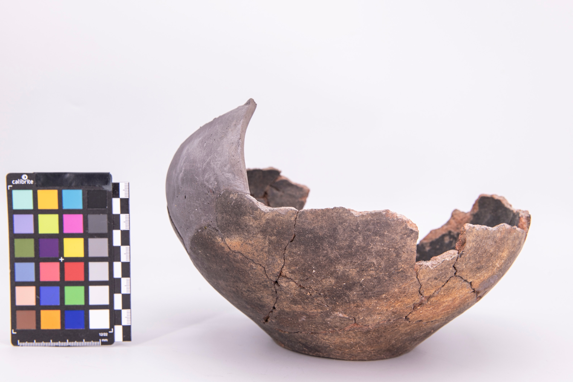 recipiente/ forma chiusa (sec. VII a.C)