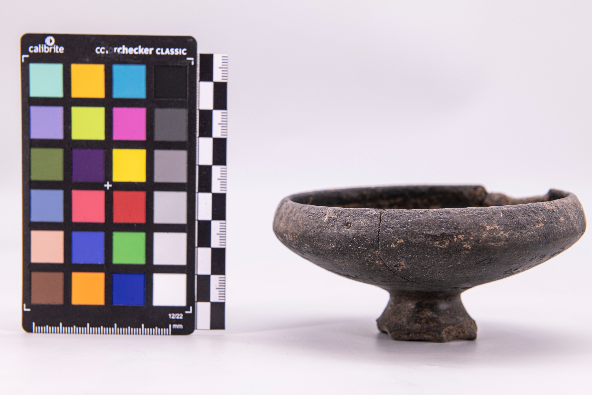 coppetta su alto piede - Etrusco-Campano (sec. VI a.C)