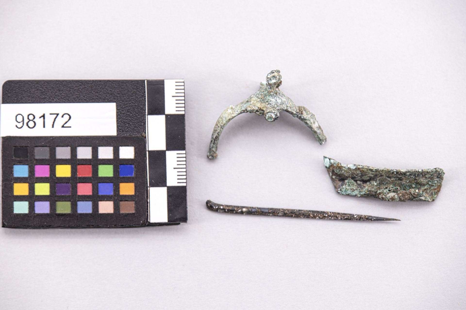 fibula/ a navicella - etrusco (sec. VI a.C)