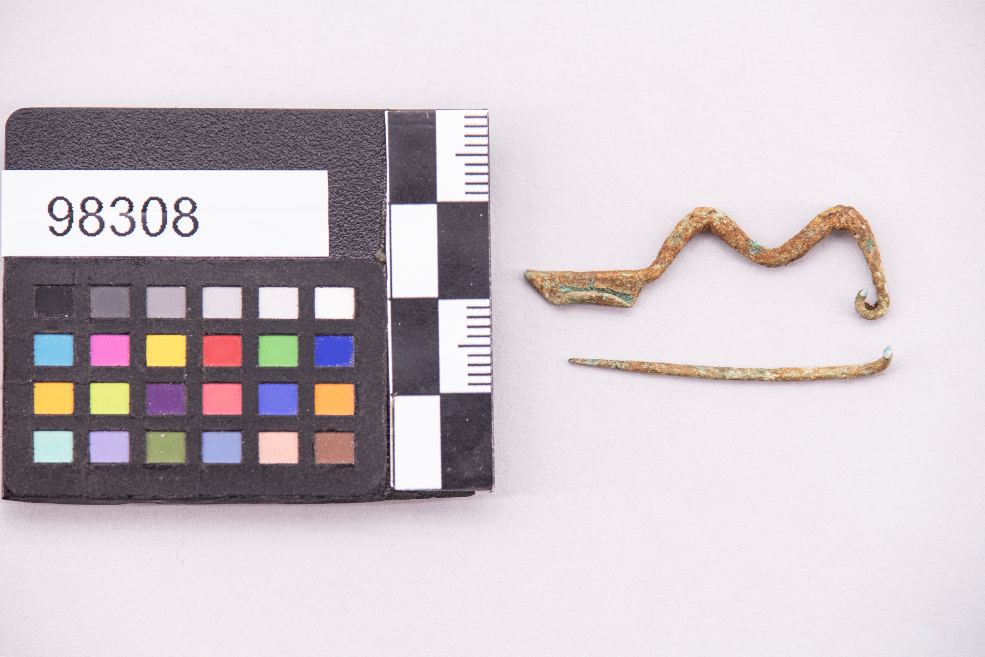 fibula a doppio arco (sec. VI a.C)