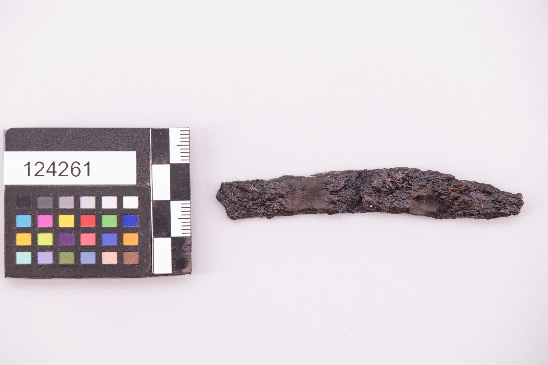 lama/ frammento - ampiamente diffuso (secondo quarto sec. VII a.C)