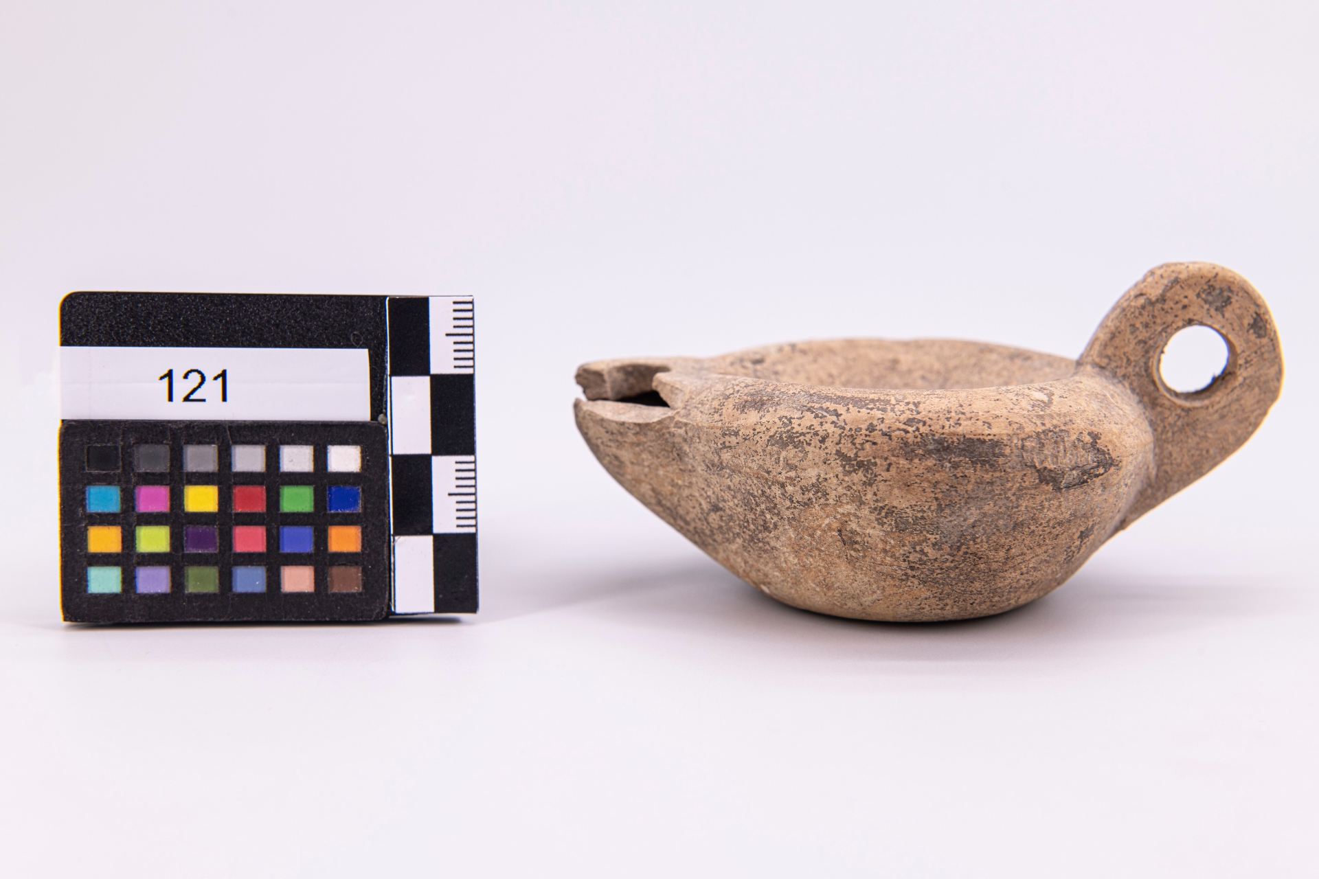 lucerna (sec. VI a.C)