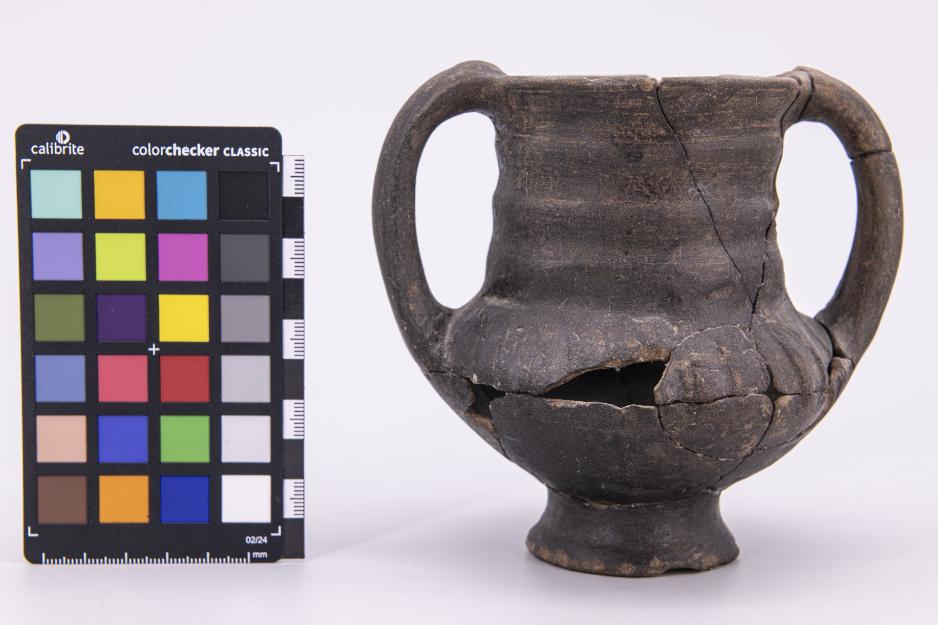 anfora (secc. V - IV a.C)